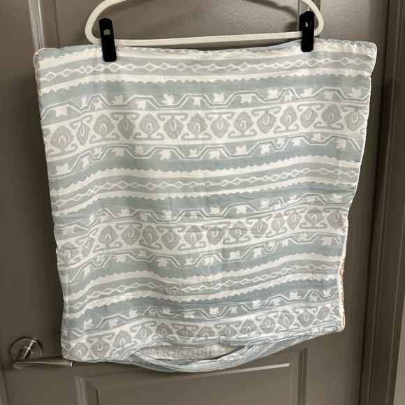 Anthropologie - Euro Pillow Shams - Set of 2 - Picture 3 of 3